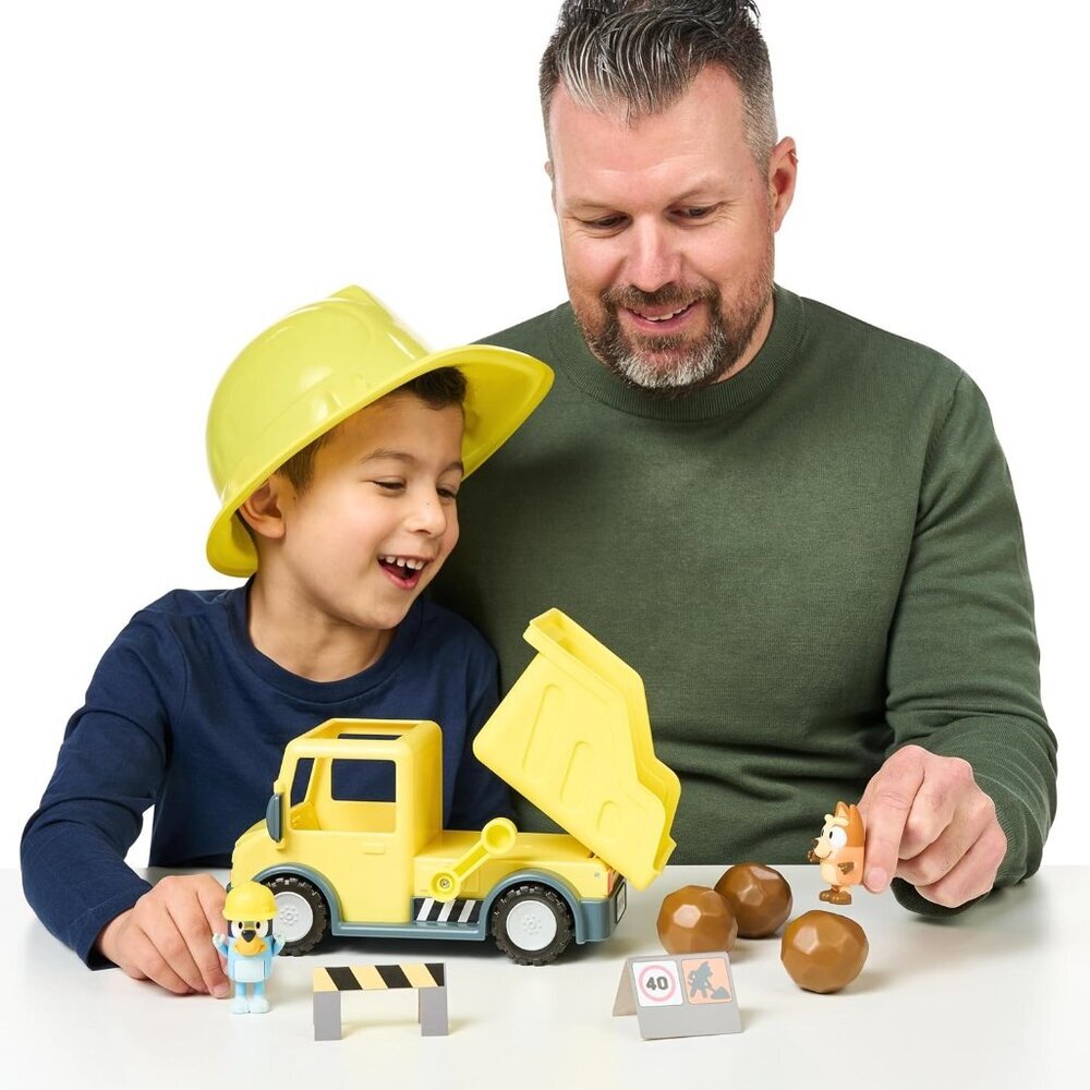 Bluey Dump Truck Toy Playset with Hard Hat Bluey & Muddy Bingo Figures 3+ - Picture 4 of 5